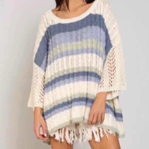 POL Sweaters - POL Cable Weaving Oversized 3/4 Sleeve Crew Neck Sweater in Blue Multi sz small